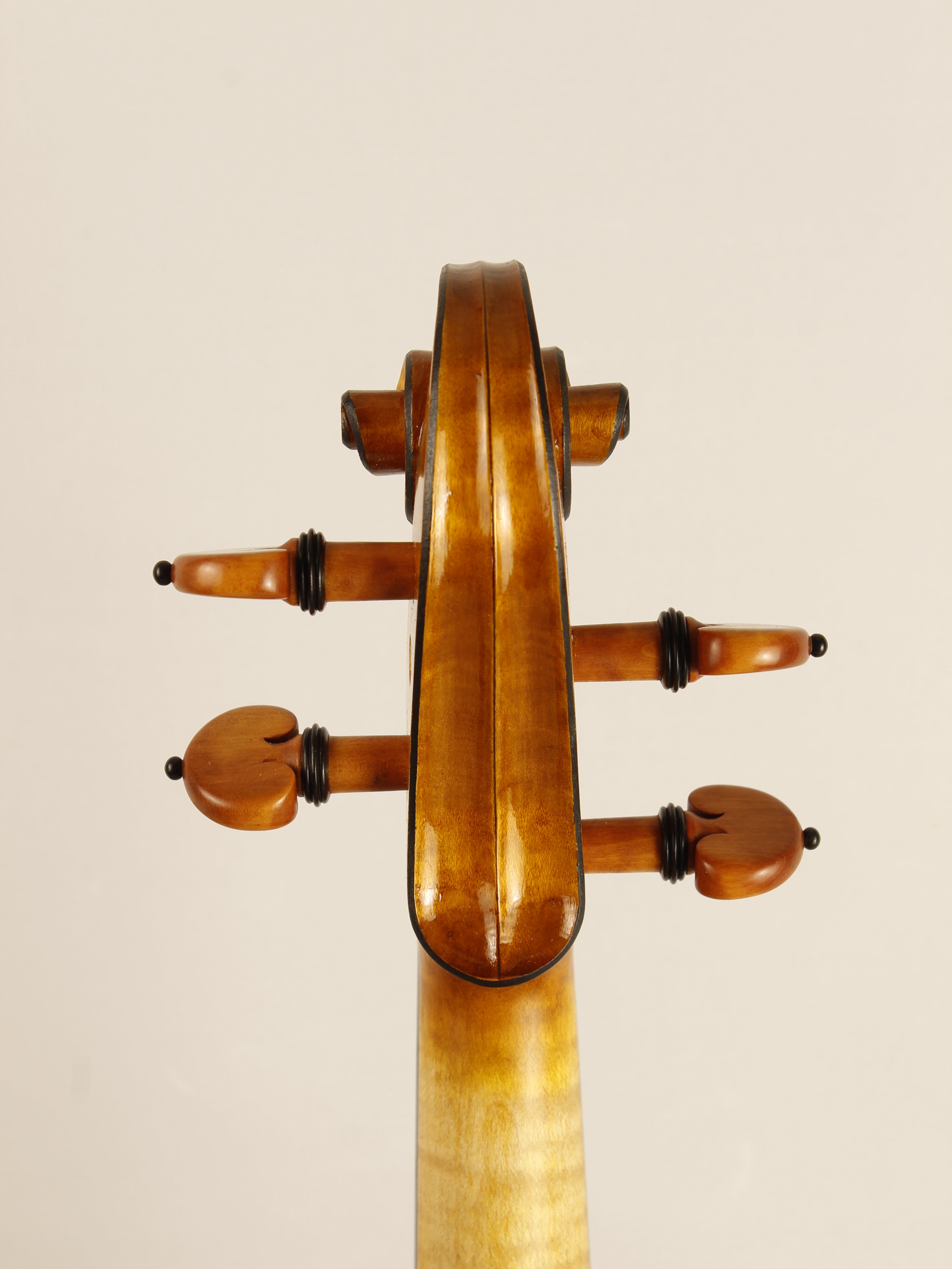 Modern Violin Inspired by Guarneri
